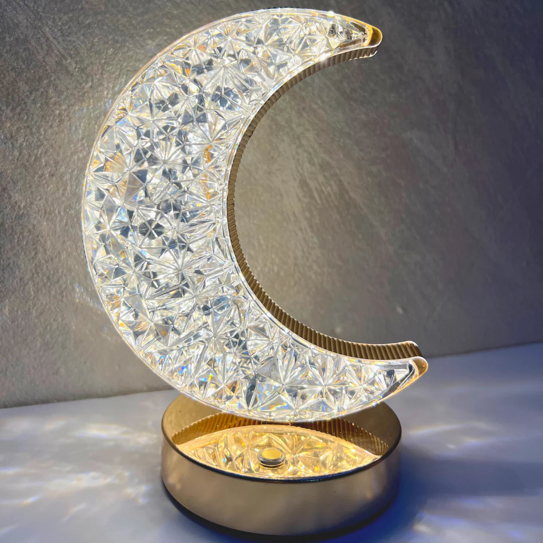 POLU MESEC KRISTALNA LAMPA