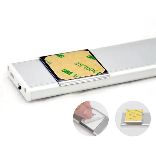 LED lampa sa senzorom - 30cm